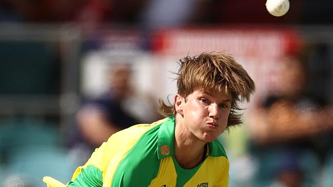 Adam Zampa has been given the green light to enter Queensland.