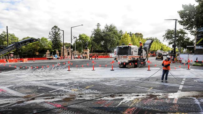 No right turn ... for now at least. The Liberals have pledged to make trams turn right into North Tce from King William St but are still figuring out how it can be achieved. Picture: Russell Millard/AAP