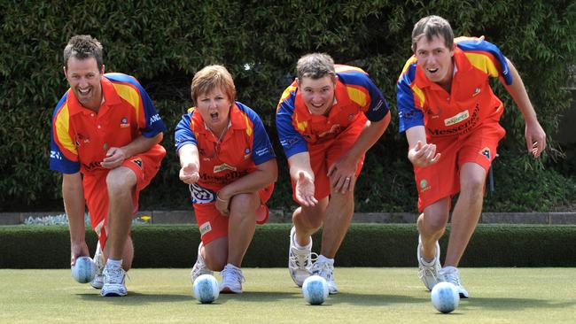 10/10/2014 The Adelaide Endurance will again compete in the Australian Premier League lawn bowls tournament in Queensland.pic today (FOR FILE PICS ) Pic L-R are Simon Dorr, Faye Luke (coach), Wayne Ruediger, and Scott Thulborn .....PHOTO DAVE CRONIN