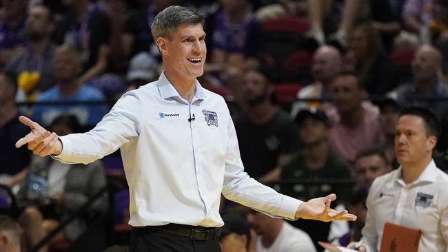 SYDNEY, AUSTRALIA – JANUARY 11: Taipans head coach Mike Kelly looks on during the round 15 NBL match between the Sydney Kings and the Cairns Taipans at Qudos Bank Arena on January 11, 2020 in Sydney, Australia. (Photo by Mark Evans/Getty Images)