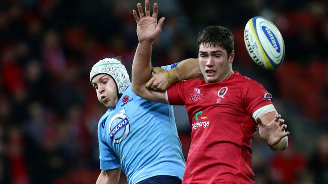 The Waratahs lineout was shown up by Rob Simmons and the Reds.