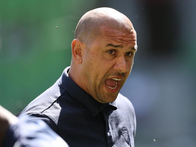 MELBOURNE, AUSTRALIA - NOVEMBER 03: Head coach of the Victory, Patrick Kisnorbo is seen prior to the round three A-League Men match between Melbourne Victory and Macarthur FC at AAMI Park, on November 03, 2024, in Melbourne, Australia. (Photo by Robert Cianflone/Getty Images)