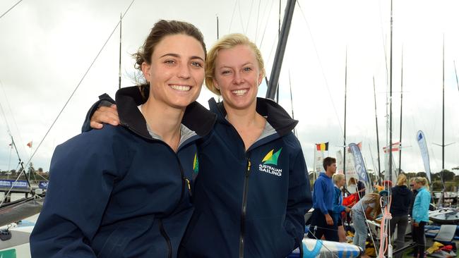 Australian sailors Caitlin Elks and Tess Lloyd.