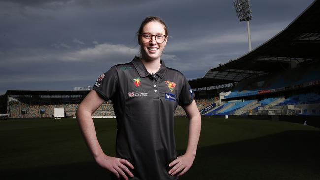 Local cricket player Chloe Abel, 17 of Sandy Bay has secured a contract with the Tasmanian Tigers for next season. Picture: Zak Simmonds