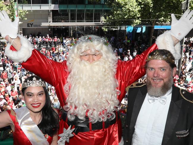 2023 National Pharmacies Christmas Pageant.. Santa on Town Hall Balcony, with Pageant King and Queen. Picture: Dean Martin