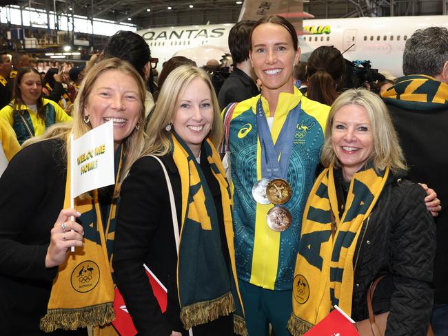 Emma McKeon at Sydney Airport on Wednesday morning. Picture: Rohan Kelly