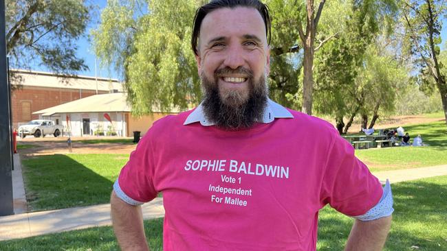 Former independent candidate and Rupanyup farmer Ray Kingston has backed Sophie Baldwin for the seat of Mallee in Victoria's northwest. Photo: Else Kennedy