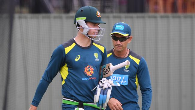 Peter Handscomb working closely with coach Justin Langer. Picture: AAP