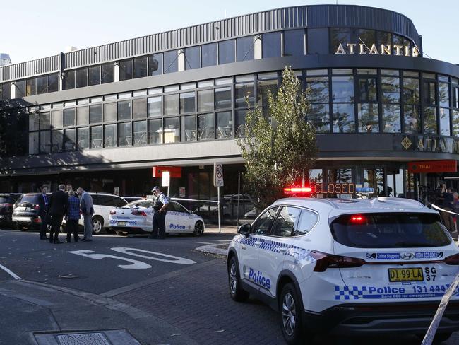 SYDNEY, AUSTRALIA - NewsWire Photos FEBRUARY 18 , 2025:  Police on the scene of a shooting involving three vehicles on the corner of the Grand Parade and The Boulevarde in Brighton Le Sands.  Picture: NewsWire / John Appleyard