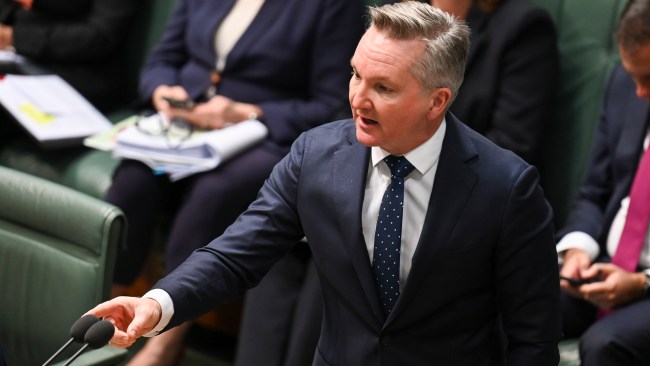 Energy Minister Chris Bowen has released new analysis which shows replacing coal fired plants with nuclear could cost the country $387 billion.  Picture: NCA NewsWire / Martin Ollman