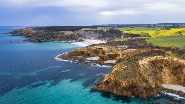 Coastline at King George beach on Kangaroo Island. The area around King George Beach is known for its dramatic rocky coastlineEscape 9 October 2024Sat MagPhoto - iStock