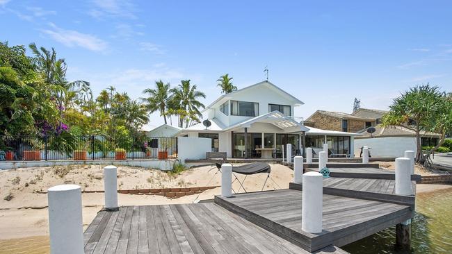 Redevelopment of old homes a boost for Noosa’s tradies