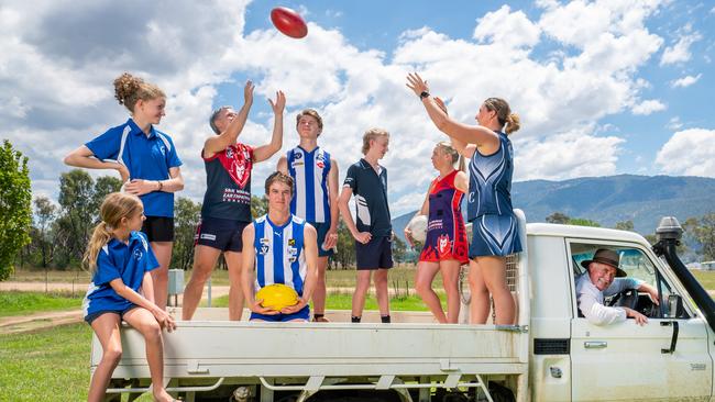 Mary Middleton (Tumba), Bec Singe (Corryong), Jess Clarke (Tumba), Sophie Greenhill (Cudgewa), Jack Jarvis (Cudgewa), Patrick Riley (Corryong), Henry Waters and Sam Clarke (both Tumba), Gordon Nicholas (UMFNL President) driving the ute. Photo: Simon Dallinger