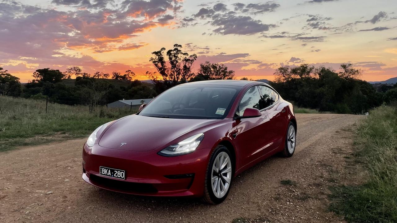 You can now rent a Tesla Model 3 for a weekly fee.