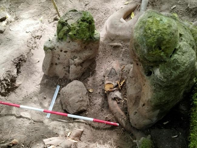The city takes its name, 'Los Abuelos,' from two human-like sculptures of an 'ancestral couple' found at the site