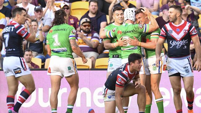 Canberra are focused on the task at hand. The footy. Image: Albert Perez/Getty Images