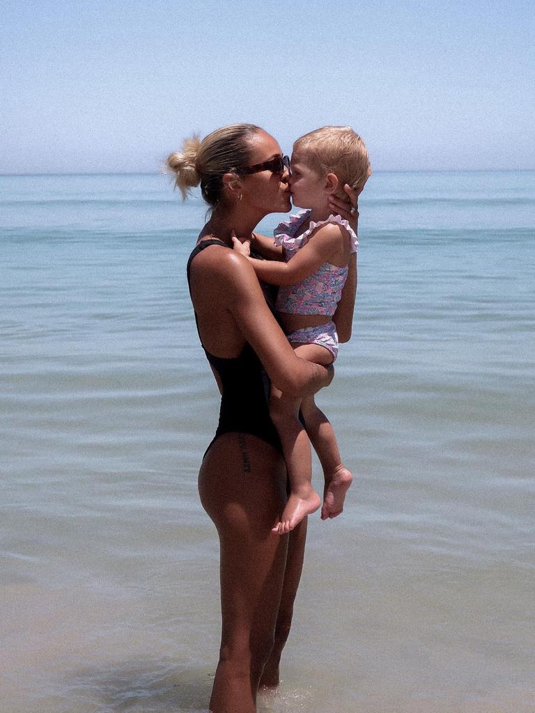 Mikayla Graetz and daughter Wynter. Picture: Instagram