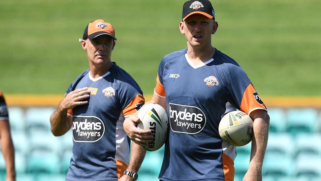 Webster (right) is focused on getting the team right to play. (AAP Image/Dan Himbrechts)