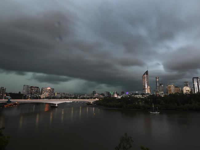 Large hail warning: Storms set to slam the southeast