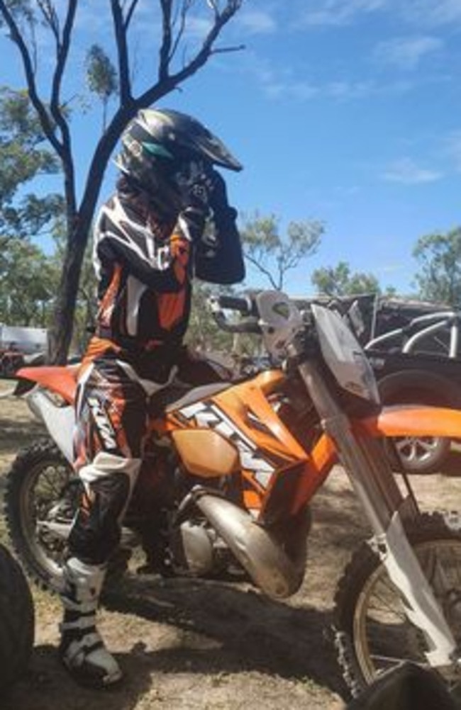 Stephanie Mackenzie practising for her Simpson Desert Crossing. Picture: Supplied.