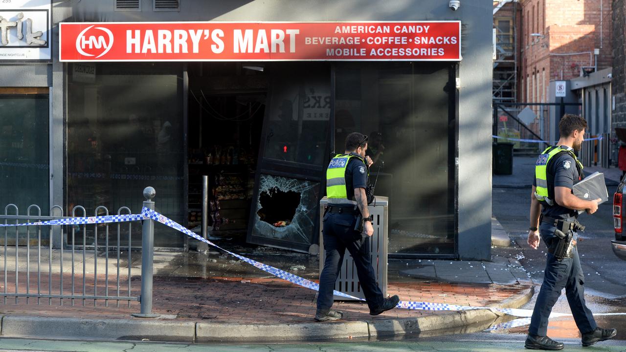 Police are investigating a suspected firebombing in Melbourne’s inner suburbs. Picture: NCA NewsWire / Andrew Henshaw