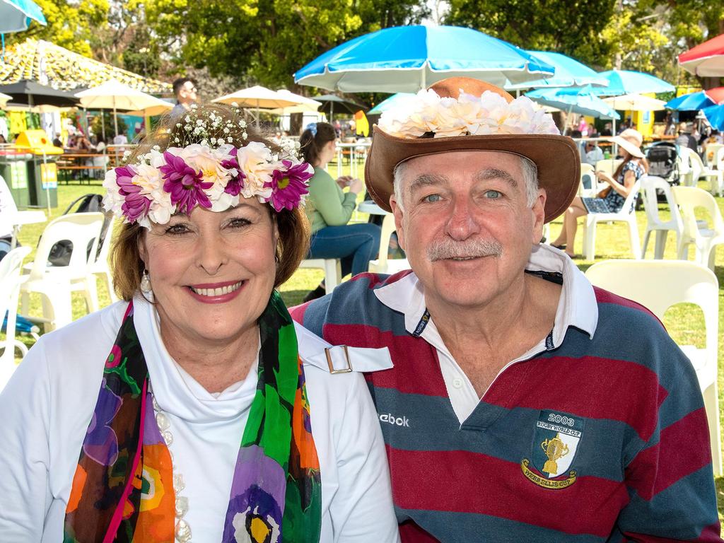 Sandy and Paul McDonald. Festival of Food and Wine, Queens Park, Toowoomba Carnival of Flowers. Saturday September 10, 2022 Picture: Bev Lacey