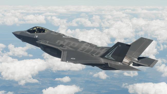 East Sale Raaf Base To Host Australian Defence Force Flight Training 