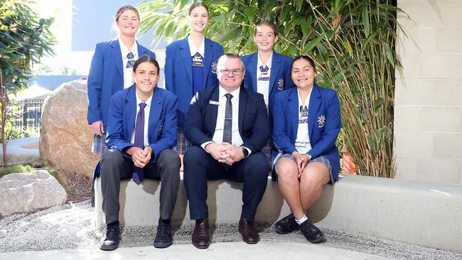 Aquinas College principal Marcus Richardson with students (L-R) Morgan Trinca, Cooper Smith, Sophia Levido, Ella Hines and Ivana Lolesio. Picture by Richard Gosling