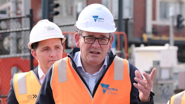 MELBOURNE, AUSTRALIA - NewsWire Photos 13  APRIL 2023: Photo of Premier, Daniel Andrews, giving a press conference at the Glenhuntly level crossing removal site.Picture: NCA NewsWire / Luis Ascui