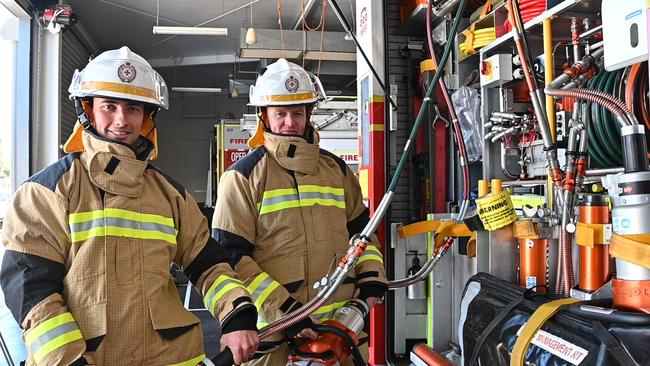 New recruits Toowoomba Fire Service, David Ferguson (left) and Steve Irwin.