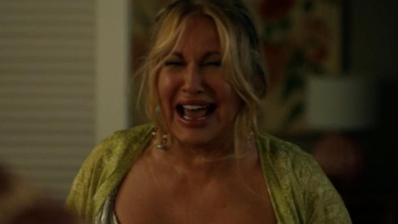 The White Lotus episode 5 recap: Jennifer Coolidge's meltdown and a botched  robbery