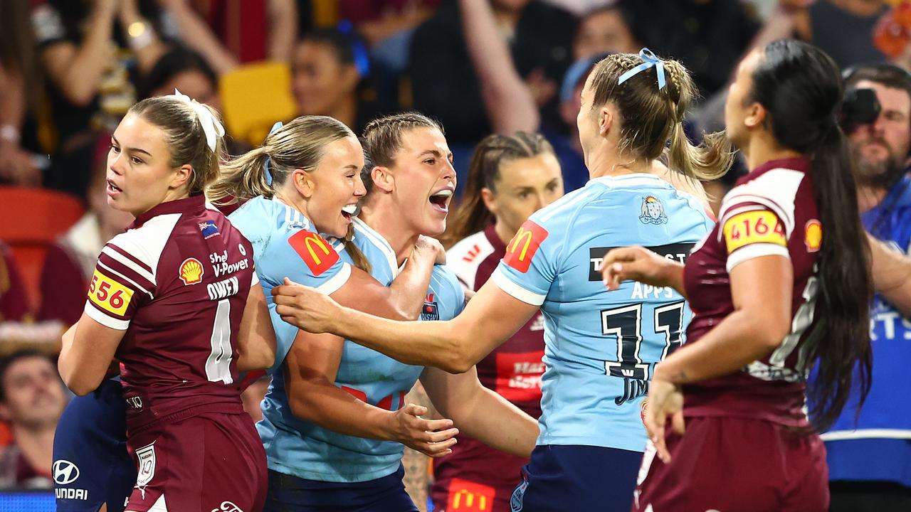 Sergis stunner v Aiken class: Stars light up State of Origin I