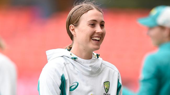 GOLD COAST, AUSTRALIA - SEPTEMBER 29: Tayla Vlaeminck of Australia during a training session after a media opportunity ahead of the Women's International Test match between Australia and India, at Metricon Stadium on September 29, 2021 in Gold Coast, Australia. (Photo by Matt Roberts/Getty Images)