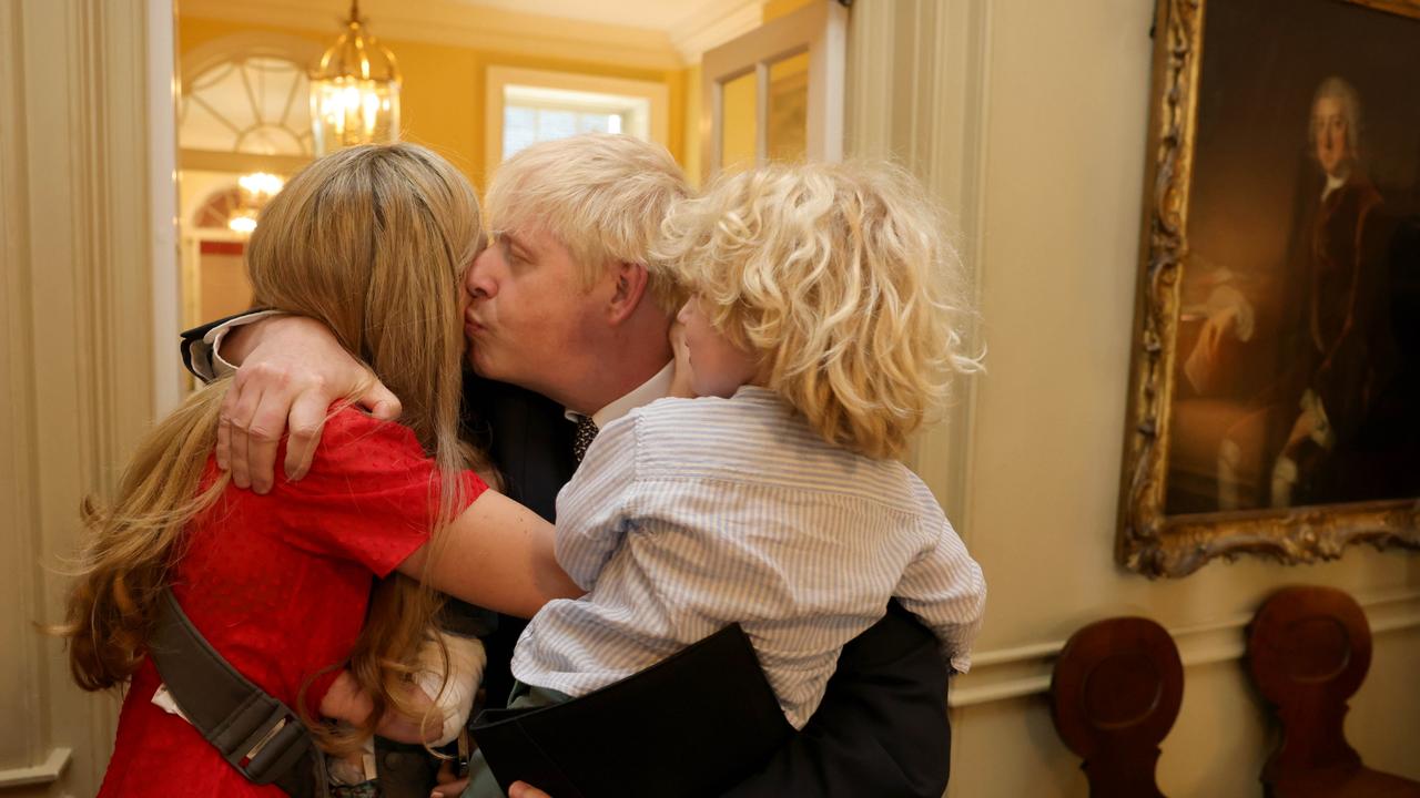 Prime Minister Boris Johnson is comforted by his wife Carrie and their children on his last day as PM. Picture by Andrew Parsons / No 10 Downing Street