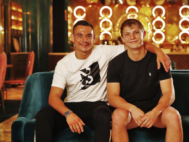 18/11/21 - WEEKEND TELEGRAPH SPECIAL. MUST TALK WITH PIC EDITOR JEFF DARMANIN BEFORE PUBLISHING**** STRICT EMBARGO ON IMAGES ****World rated boxer Tim Tszyu (left) pictured with his younger brother Nikita Tszyu who will follow in his footsteps and turn professional next year.  Picture: Sam Ruttyn