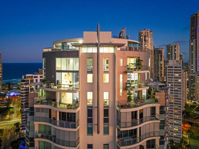 The Sentinel penthouse in Surfers Paradise will go to  auction on April 2, 2025.