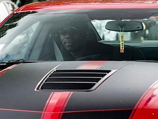 Pogba touches down for United medical