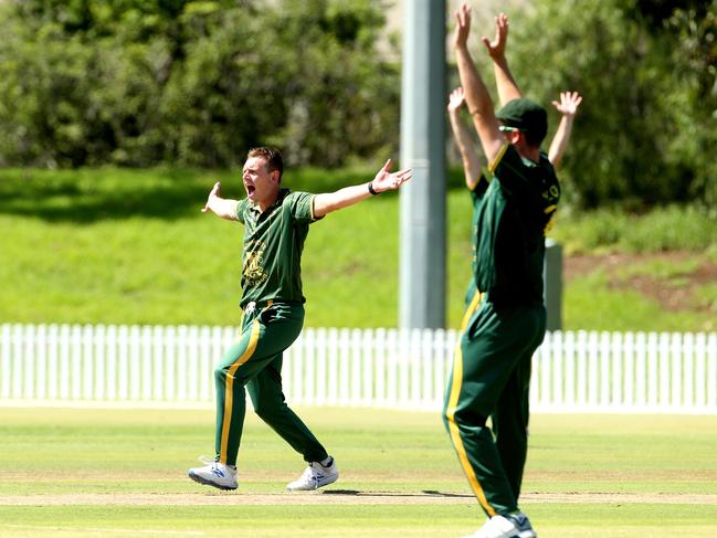 Cricketers will not be able to use sweat or saliva on the ball due to COVID-19. Picture: Hamish Blair