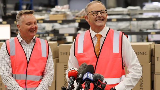 Labor Leader Anthony Albanese on the campaign with Chris Bowen. Picture: NCA NewsWire / David Swift