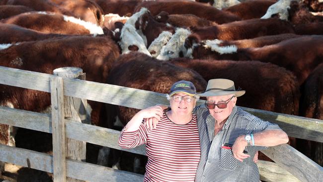 Richard and Anne Faithfull from Beloka near Benambra had the top price steer and heifer price at Benambra.