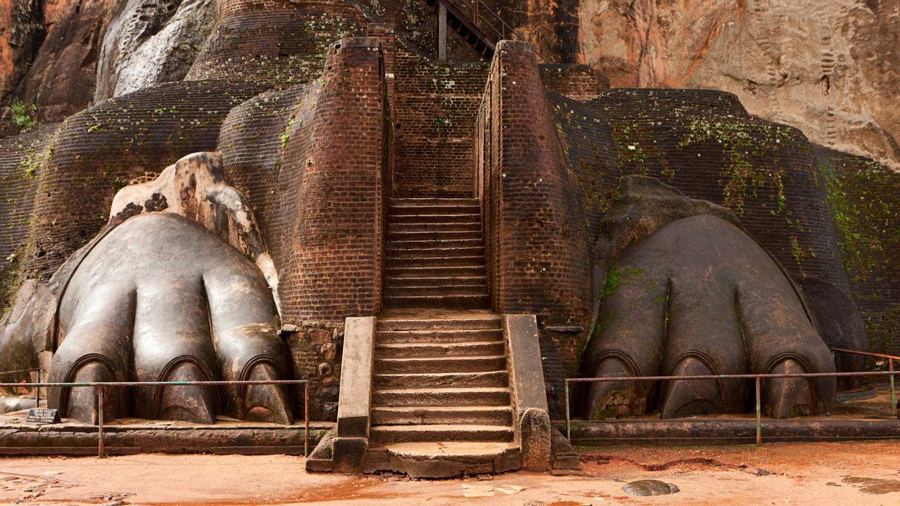 Sigiriya Rock Fortress climb: 1200 steps worth taking | escape.com.au