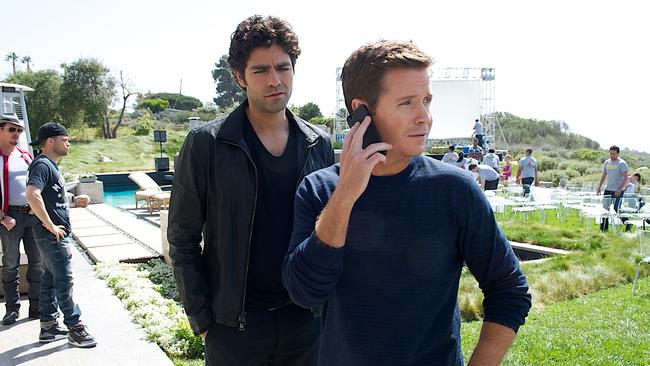 FOR PRINT USE ONLY L-R: Kevin Dillon (as Johnny Drama), Jerry Ferrara (as Turtle), Adrian Grenier (as Vincent Chase) and Kevin Connolly (as E) in a scene from film Entourage