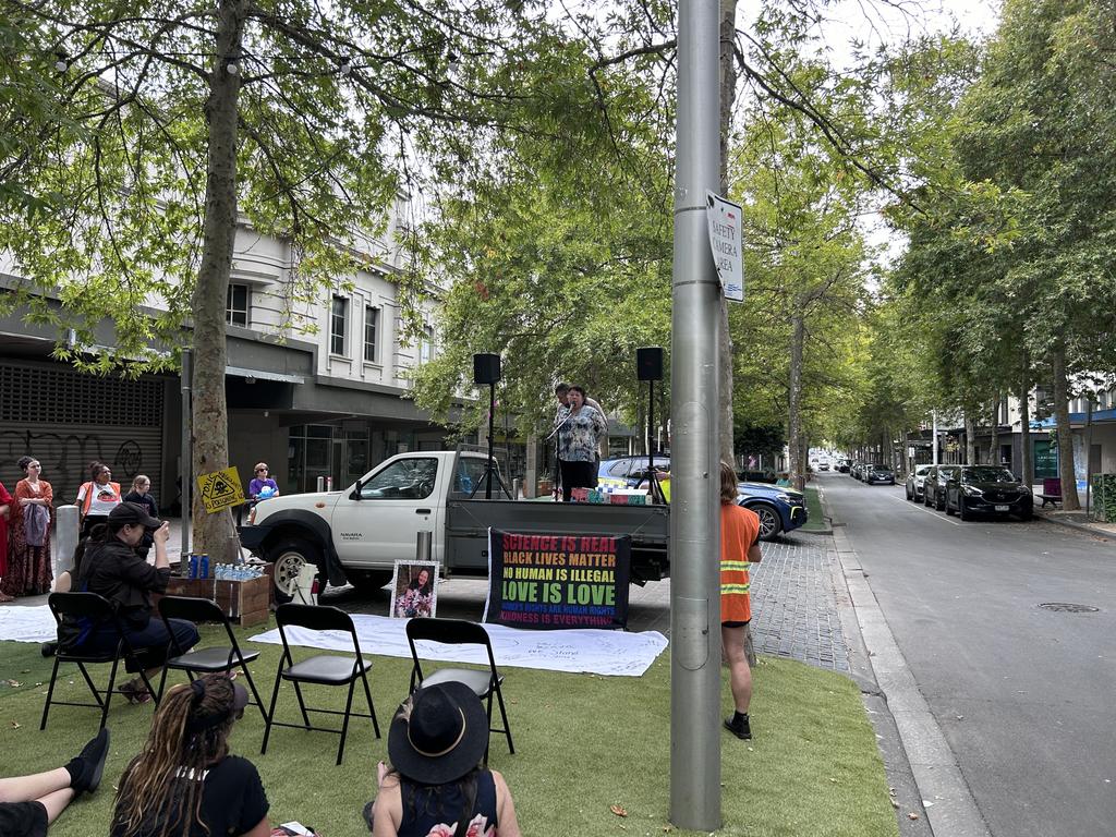 Lee Little speaking at Geelong Stop Killing Women Rally.