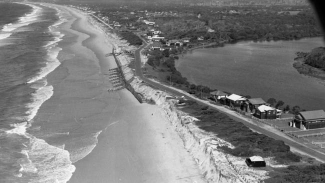 Aerial photograph over the Narrowneck area between Main Beach and Surfers Paradise in 1937.