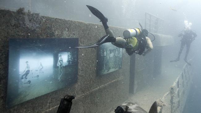 When it comes to odd art experiences, this submerged exhibition on an artificial reef 30m deep off a Florida coast takes beating.