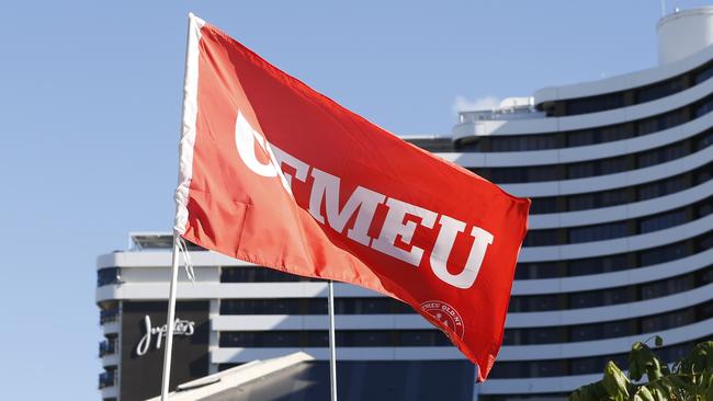 CFMEU union flag flying at the Jupiters construction site, Broadbeach. Photo: Jerad Williams