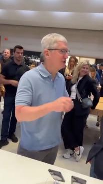 Apple CEO attends launch of iPhone 15