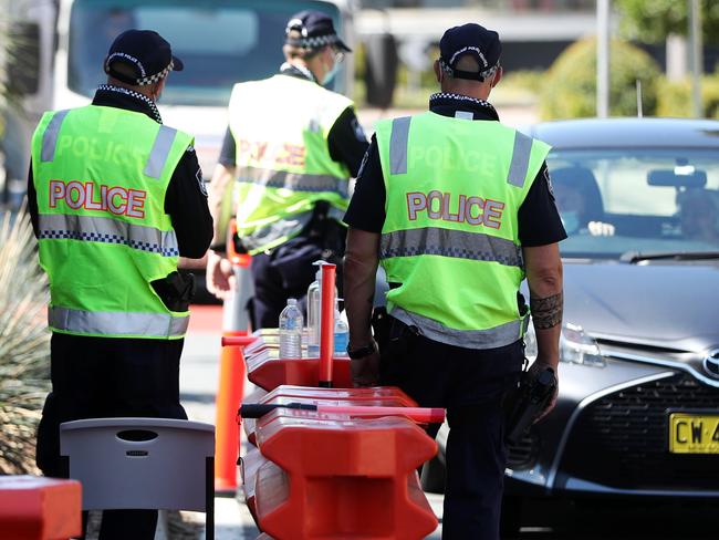 Police operating a checkpoint on Griffith Street in Coolangatta in 2021. Picture: Nigel Hallett.