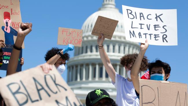 Protests have now spread across America. (Photo by Jose Luis Magana / AFP)