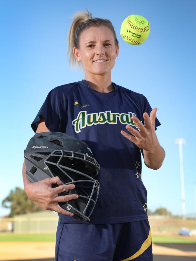 Belinda White was part of the Australian softball team at the 2020 Olympics. (AAP Image/Dean Martin)